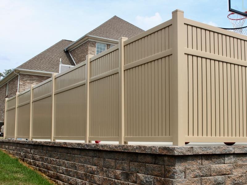 Photo of a Indiana vinyl fence