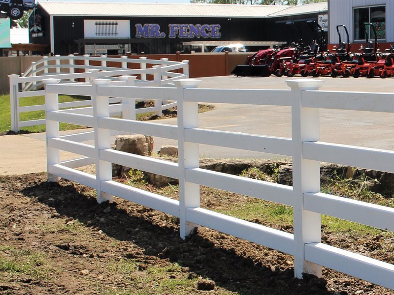 Lynnville Indiana commercial fencing