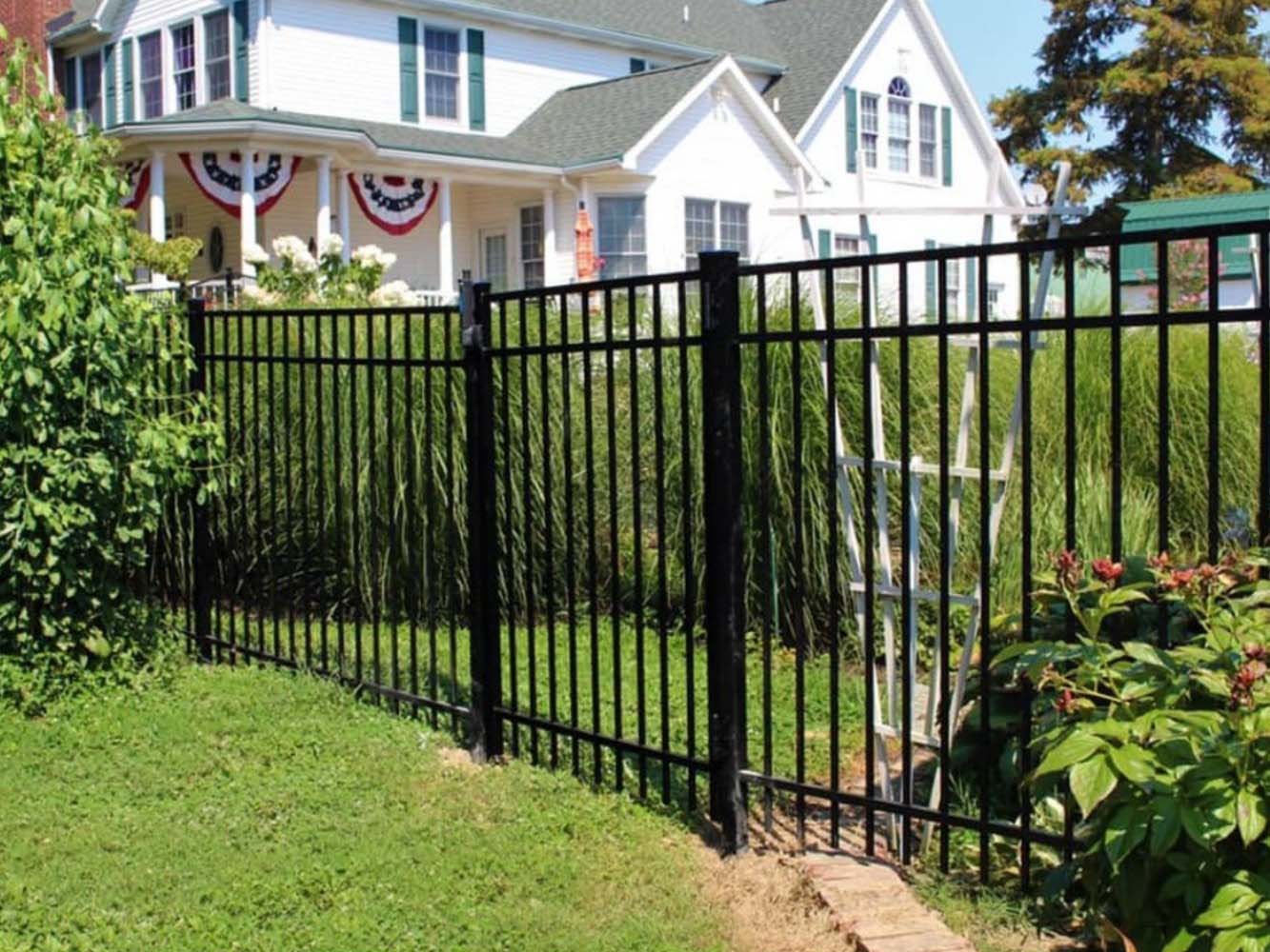 aluminum fence Yankeetown Indiana